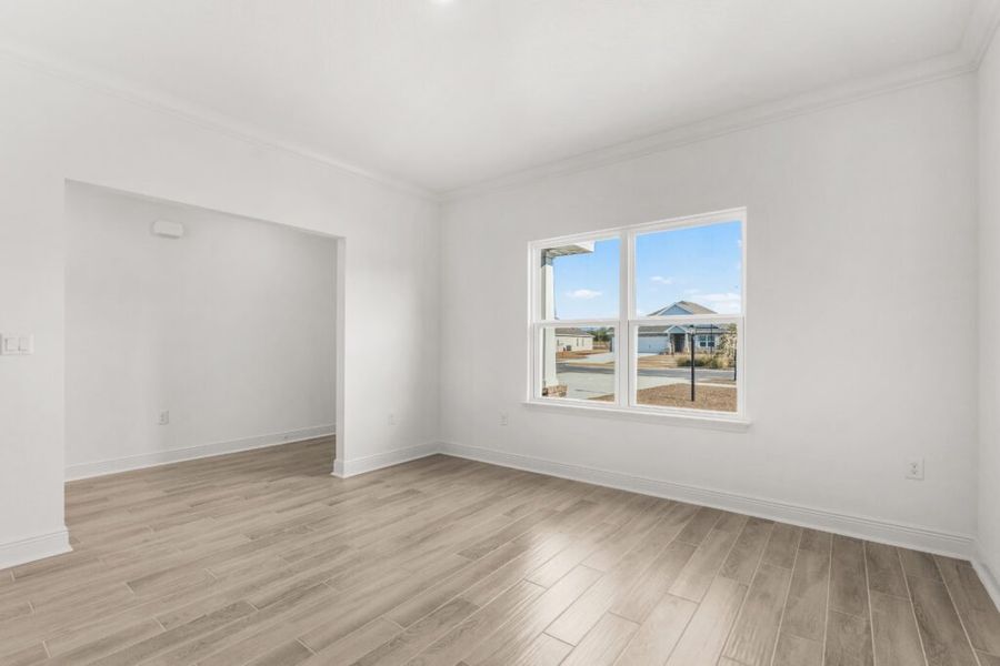 Spacious, unfurnished interior of a new home in Lake Merial, Panama City (Image 24). Spacious, unfurnished interior of a new home in Lake Merial, Panama City (Image 24).