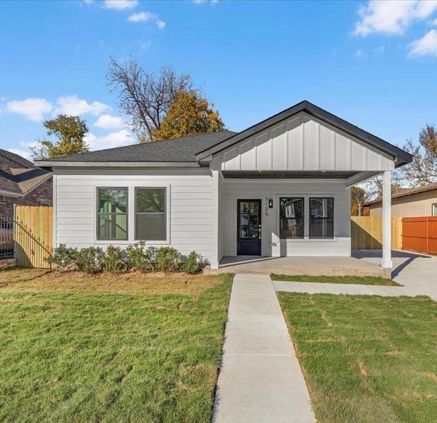 Front exterior of a new home in , Fort Worth, TX, highlighting curb appeal (Image 1). Front exterior of a new home in , Fort Worth, TX, highlighting curb appeal (Image 1).