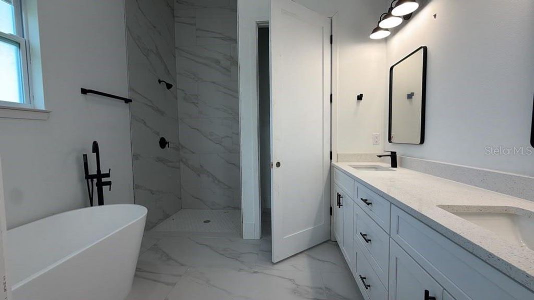 Furnished interior view inside a new home in , Port Charlotte (Image 5).