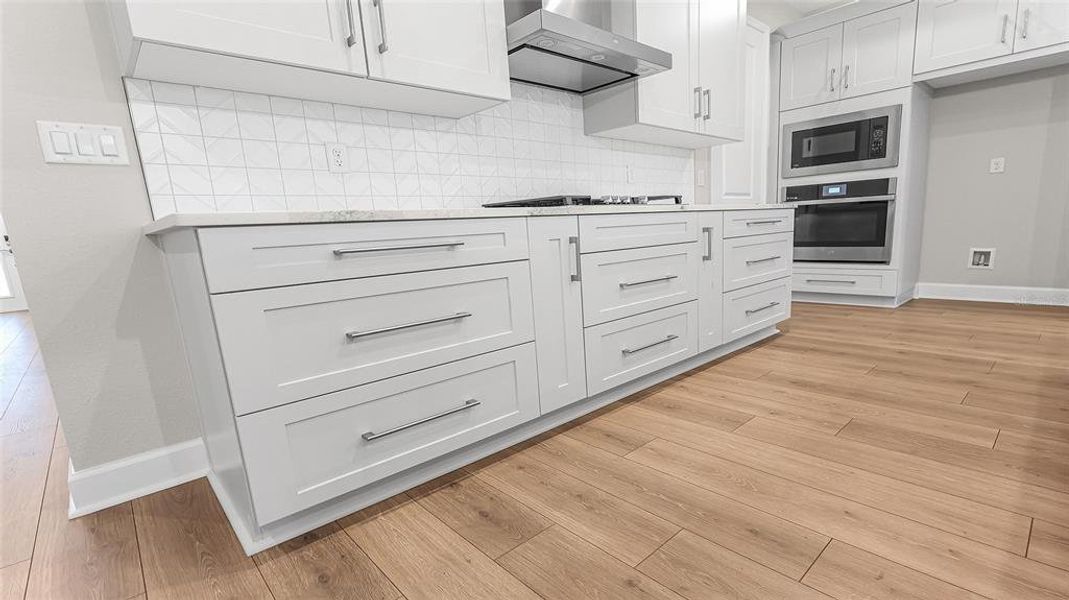 Furnished interior view inside a new home in Cresswind at Lake Harris, Tavares (Image 17).