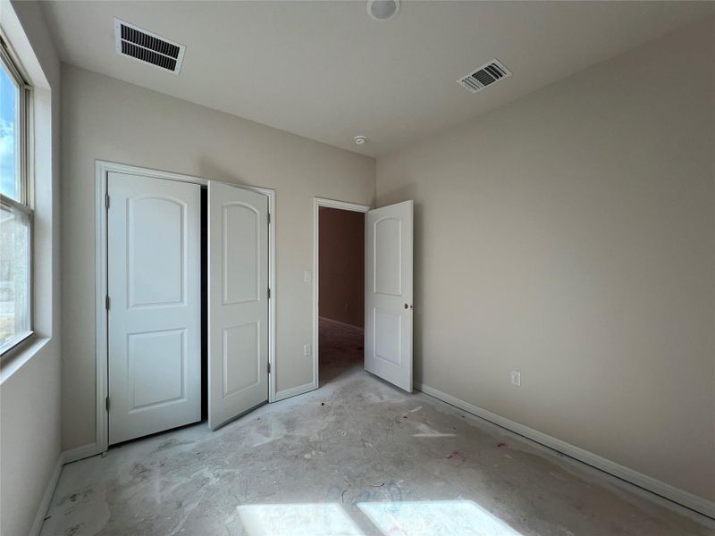 In-progress construction of a new home in Rolling Glen, Hutto, TX (Image 21).