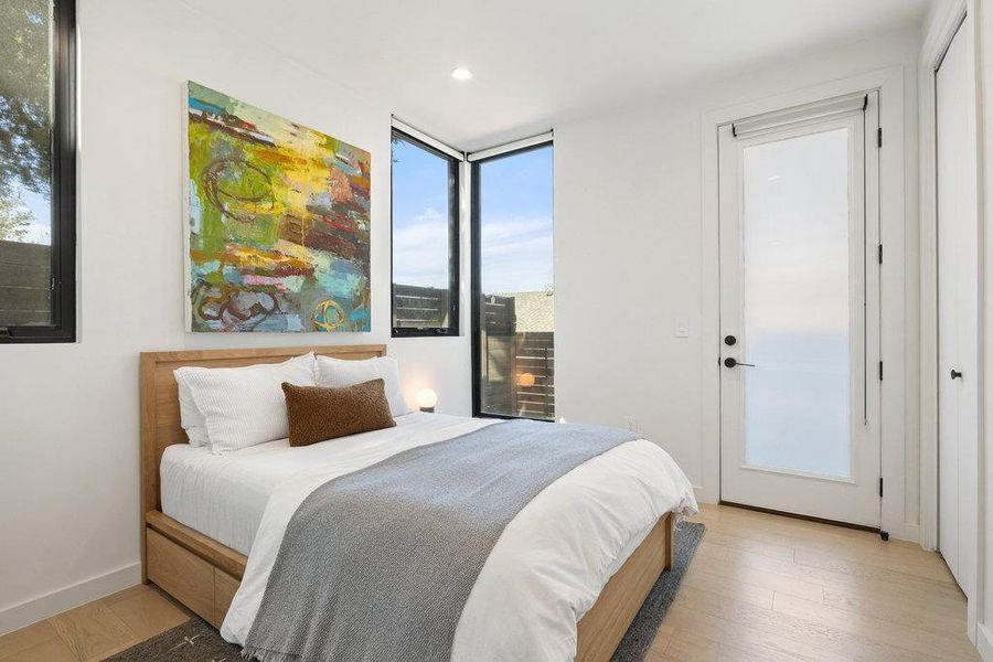 Furnished interior view inside a new home in , Austin (Image 10).