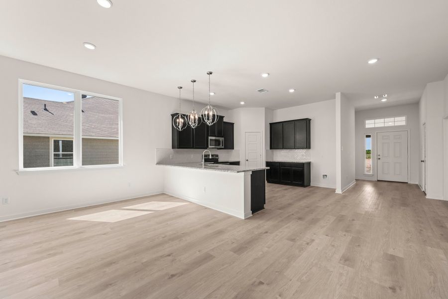 Spacious, unfurnished interior of a new home in Adaline Crossing, McGregor (Image 14). Spacious, unfurnished interior of a new home in Adaline Crossing, McGregor (Image 14).