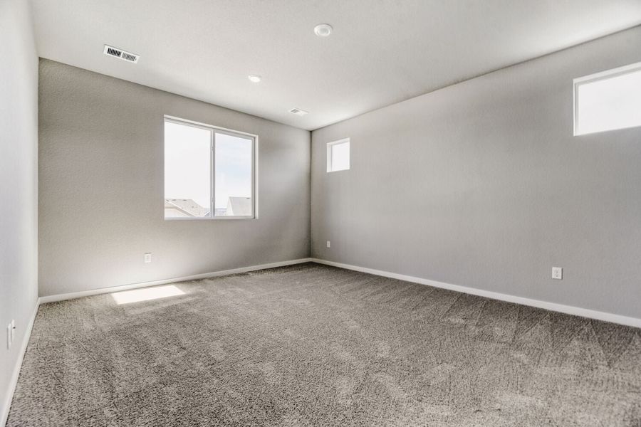 New Home in Parker, CO.  - Slide 17