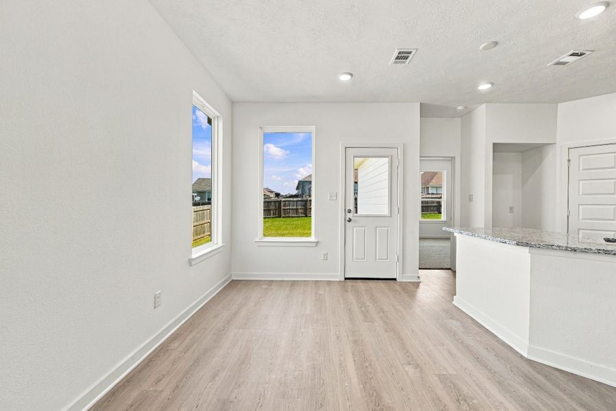 Spacious, unfurnished interior of a new home in Arrowhead Farms, Caldwell (Image 9). Spacious, unfurnished interior of a new home in Arrowhead Farms, Caldwell (Image 9).