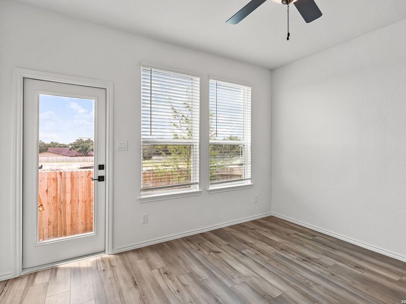 Spacious, unfurnished interior of a new home in Meadows at Oak Creek, San Antonio (Image 20).