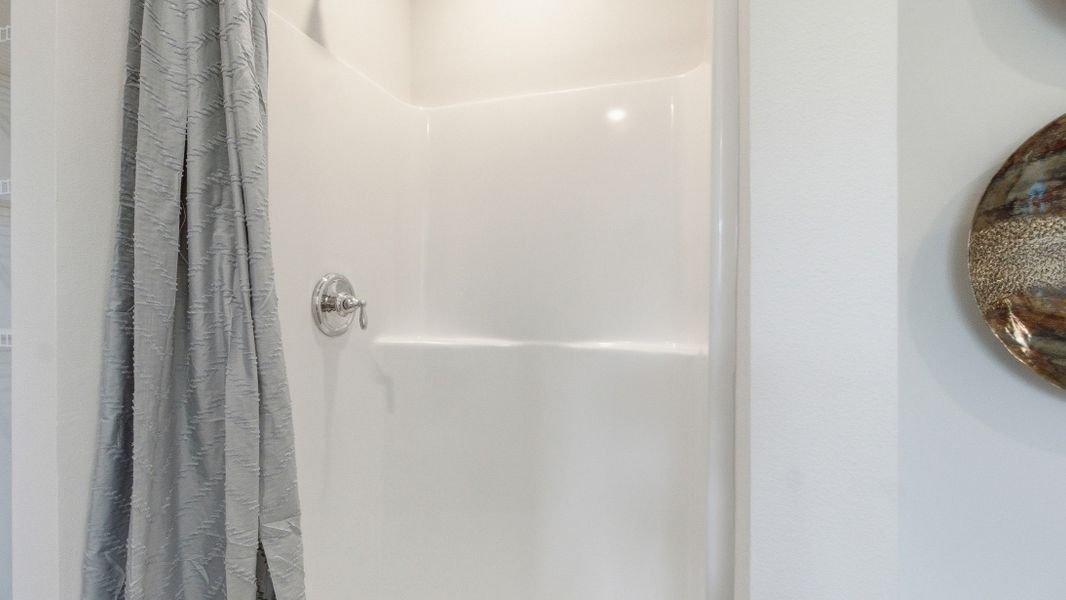 Close-up of interior finishes inside a home in Misting Springs, Crawfordville (Image 16).