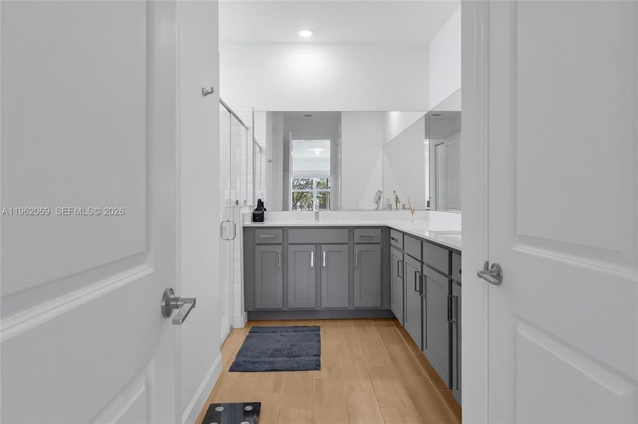 Primary Bedroom Bathroom