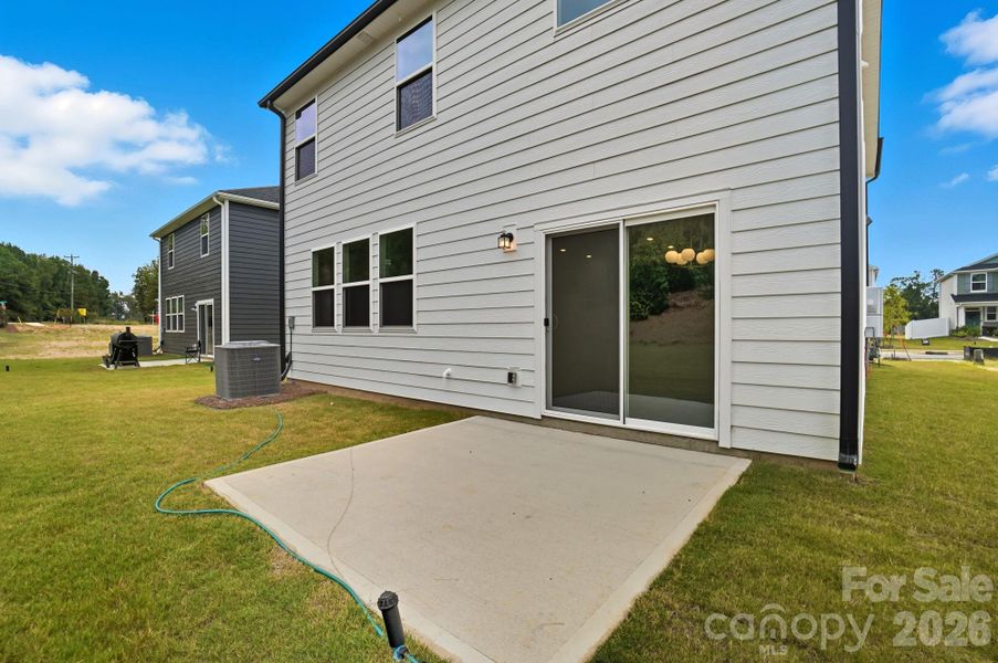 Exterior details and patio area of a home in Bellina, York (Image 4).