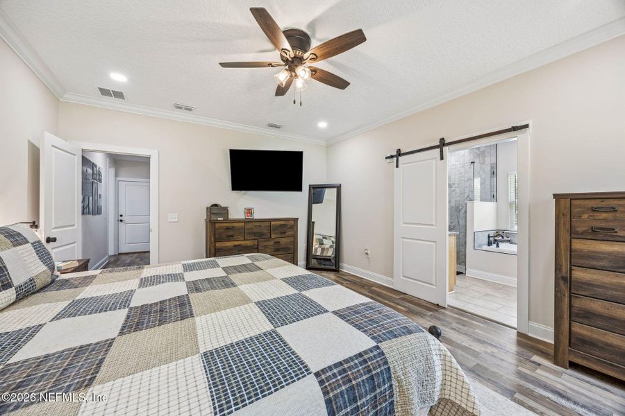 Furnished interior view inside a new home in , Macclenny (Image 44). Furnished interior view inside a new home in , Macclenny (Image 44).