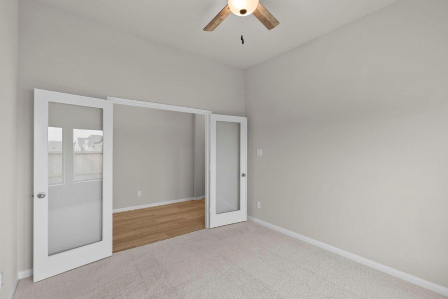 Spacious, unfurnished interior of a new home in Escondido, Magnolia (Image 18).