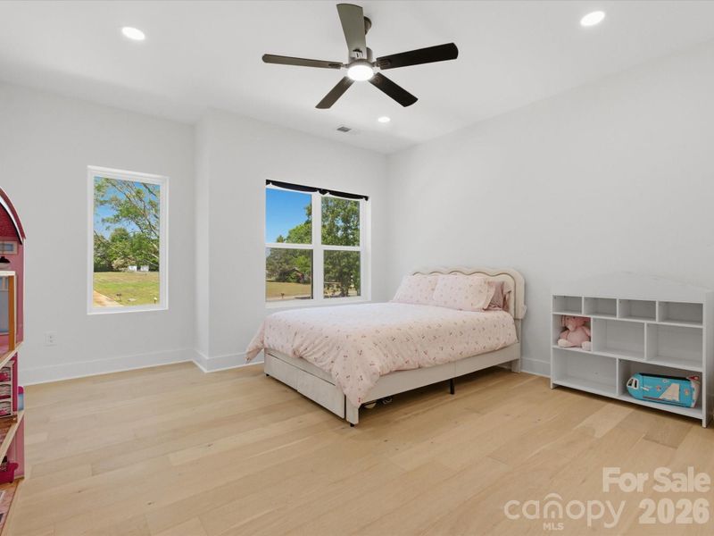 Furnished interior view inside a new home in , Monroe (Image 32).