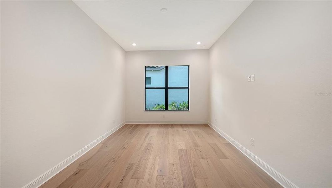Spacious, unfurnished interior of a new home in , Nokomis (Image 21).