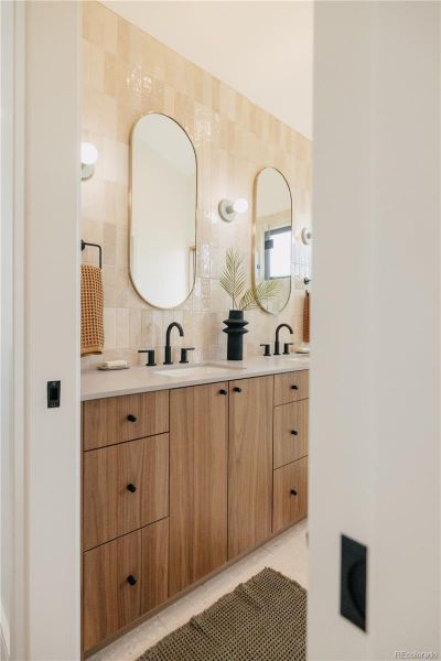 Furnished interior view inside a new home in , Superior (Image 27).