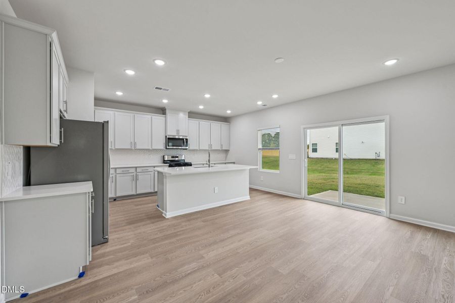 13-web-or-mls-Raleigh - River Glen - 719