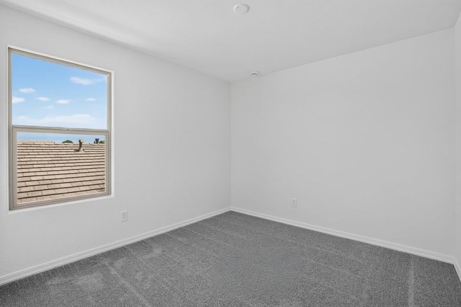 Spacious, unfurnished interior of a new home in Artisan at Asante, Surprise (Image 24).