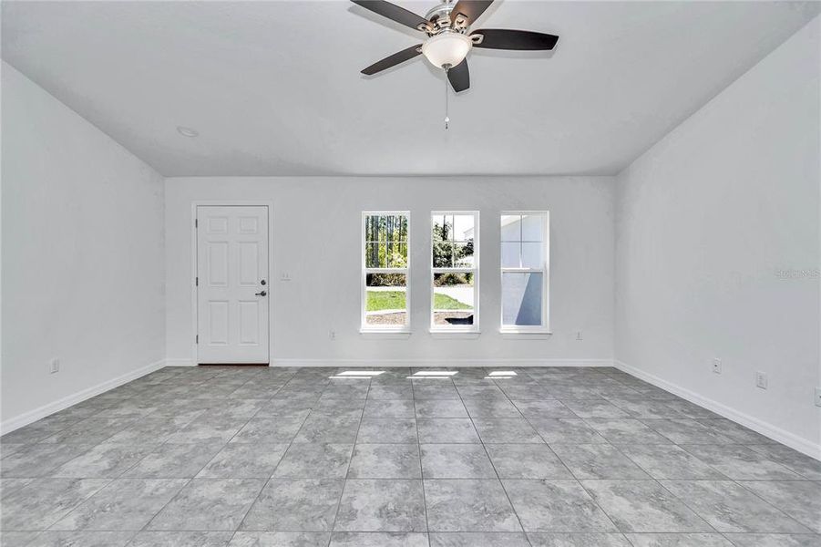 Spacious, unfurnished interior of a new home in , Summerfield (Image 20).