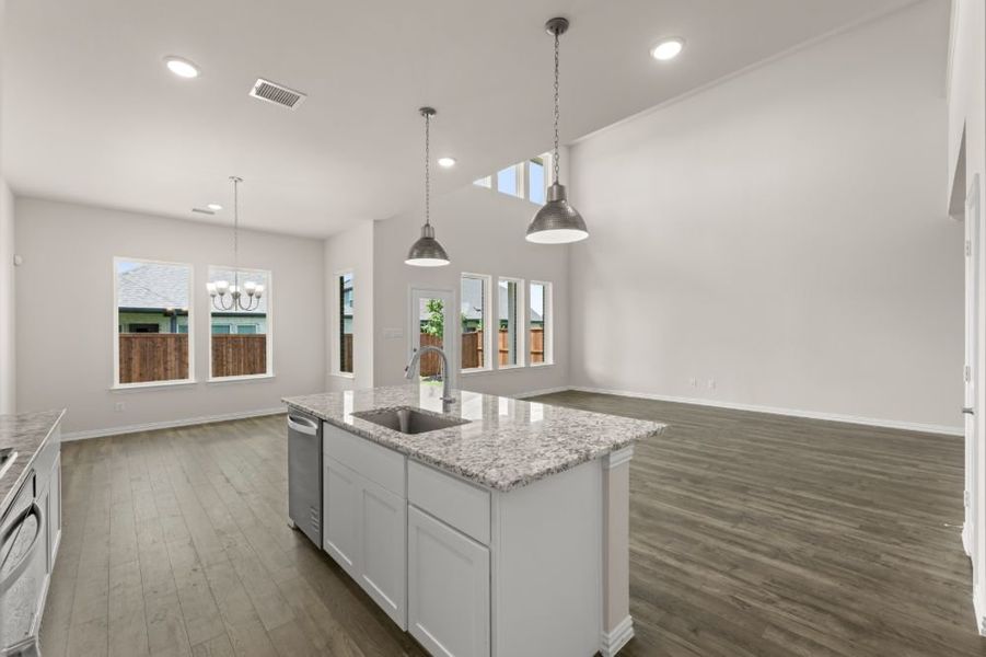 Furnished interior view inside a new home in Creekside, Royse City (Image 17).