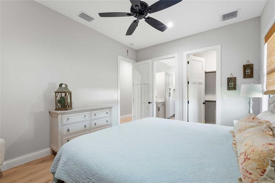 Furnished interior view inside a new home in , Ocala (Image 48).