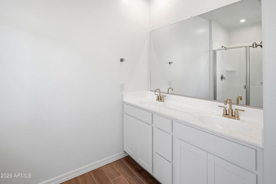 Acacia Foothill-vacant-22