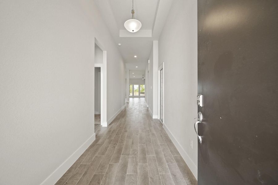 Spacious, unfurnished interior of a new home in Beacon Hill, Waller (Image 21). Spacious, unfurnished interior of a new home in Beacon Hill, Waller (Image 21).