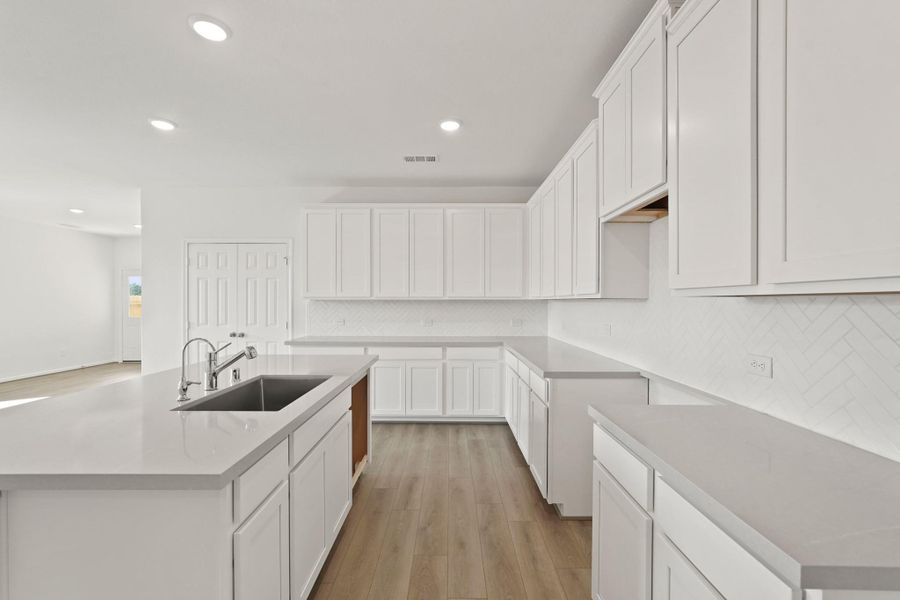 Furnished interior view inside a new home in Emory Glen, Magnolia (Image 6). Furnished interior view inside a new home in Emory Glen, Magnolia (Image 6).