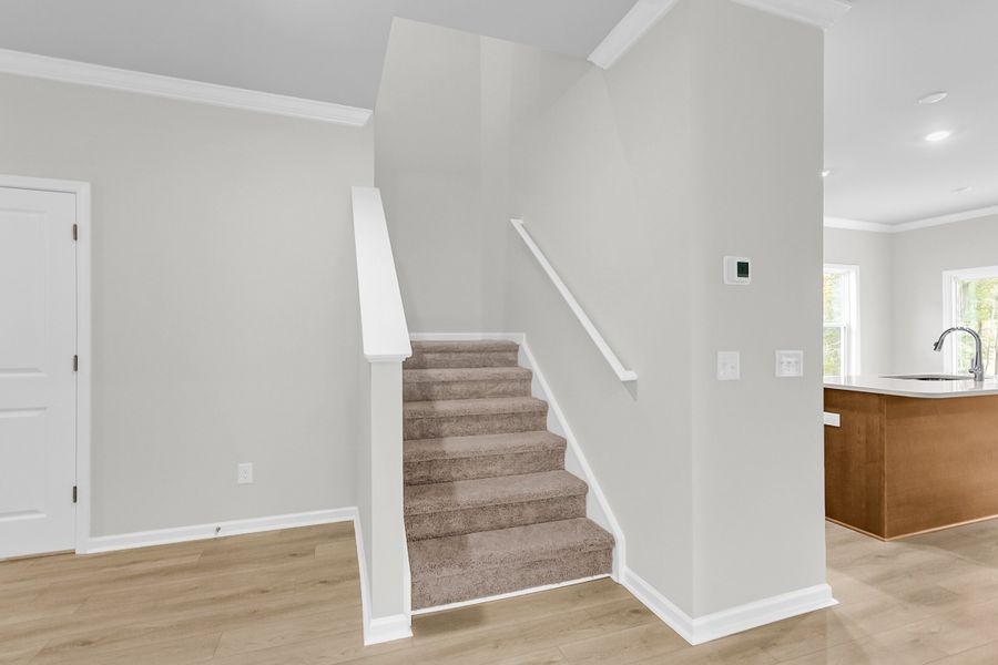 Spacious, unfurnished interior of a new home in Central Creek, Goose Creek (Image 25).