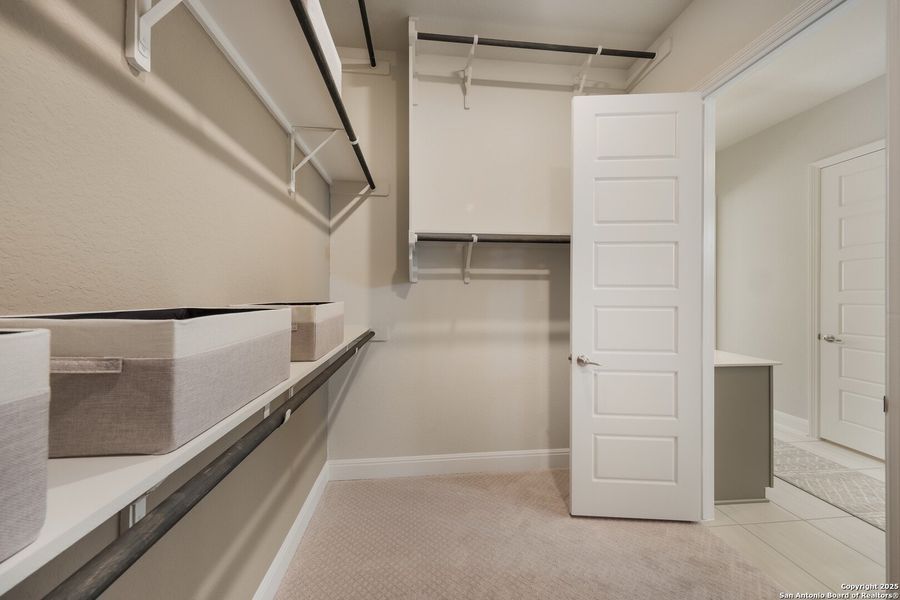 Furnished interior view inside a new home in Sienna Lakes, San Antonio (Image 14).