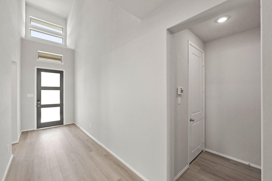 Spacious, unfurnished interior of a new home in The Trails, New Caney (Image 35). Spacious, unfurnished interior of a new home in The Trails, New Caney (Image 35).