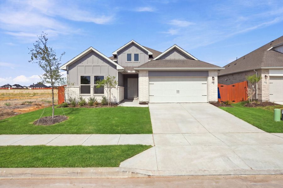 4br New Home in Heartland, TX.  - Slide 3