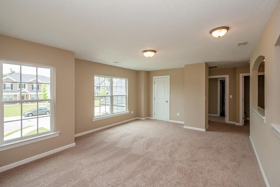 Representative unfurnished interior of a home built from the Springfield V by Ivey Homes in Windsor, North Augusta (Image 20). Representative unfurnished interior of a home built from the Springfield V by Ivey Homes in Windsor, North Augusta (Image 20).