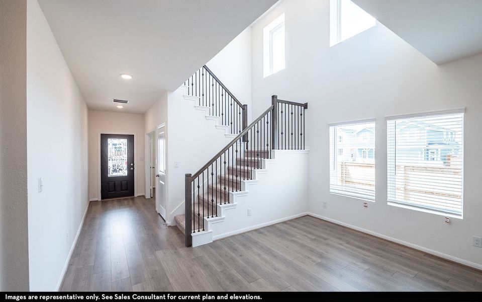 Spacious, unfurnished interior of a new home in Bay Creek, Baytown (Image 10). Spacious, unfurnished interior of a new home in Bay Creek, Baytown (Image 10).