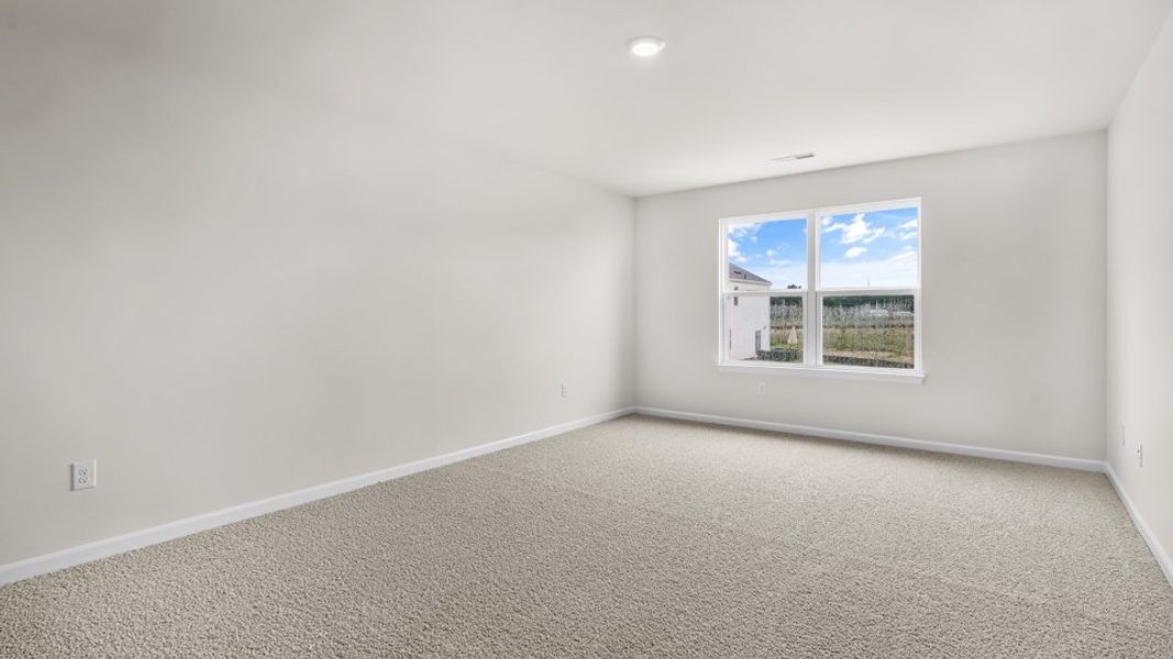 Spacious, unfurnished interior of a new home in The Reserve at Prestleigh, Wake Forest (Image 14).