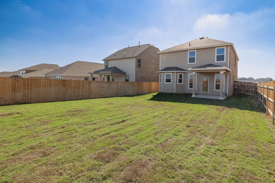 Exterior details and patio area of a home in Salerno - Heritage Collection, Round Rock (Image 3).