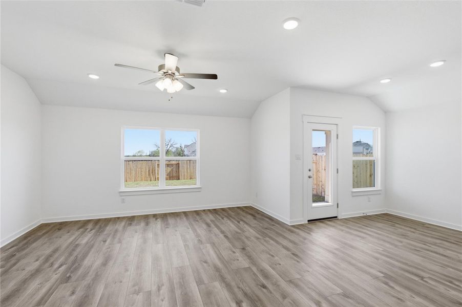 Spacious, unfurnished interior of a new home in Infinity Square, Kyle (Image 16). Spacious, unfurnished interior of a new home in Infinity Square, Kyle (Image 16).