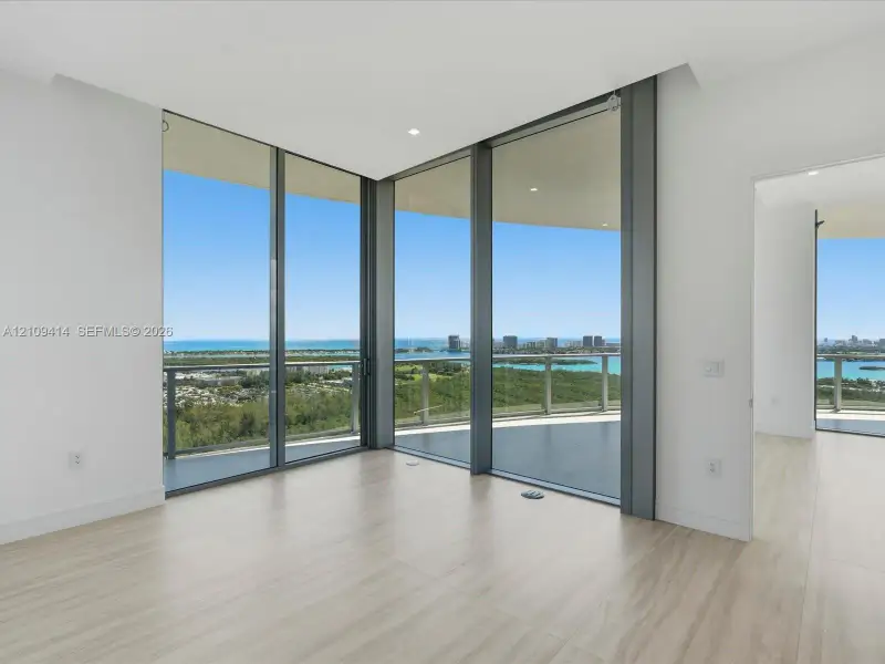 Spacious, unfurnished interior of a new home in , North Miami (Image 37).