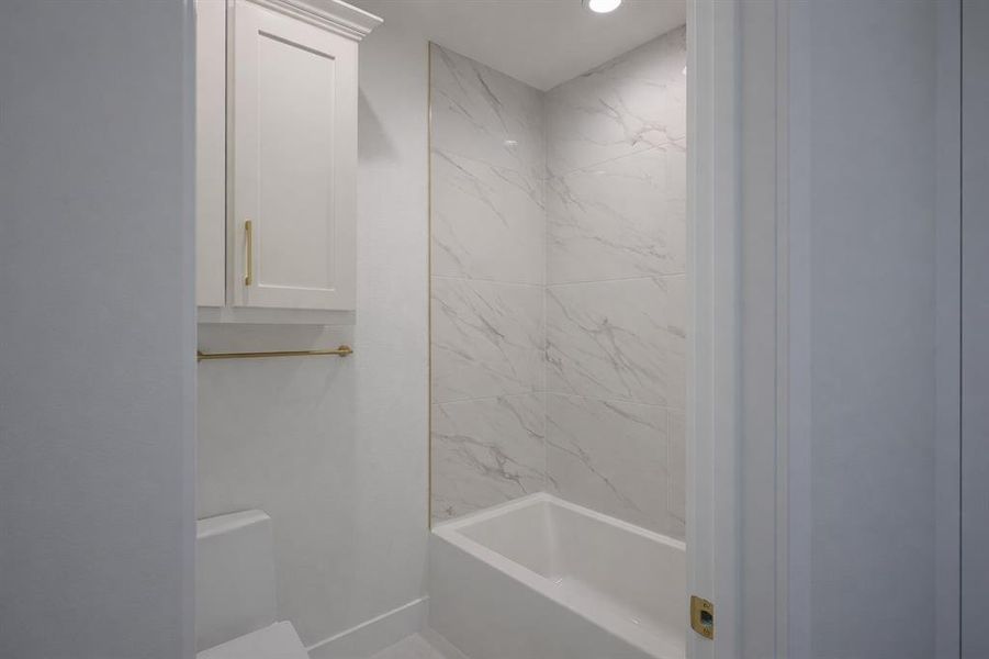 Furnished interior view inside a new home in , Pottsboro (Image 8).