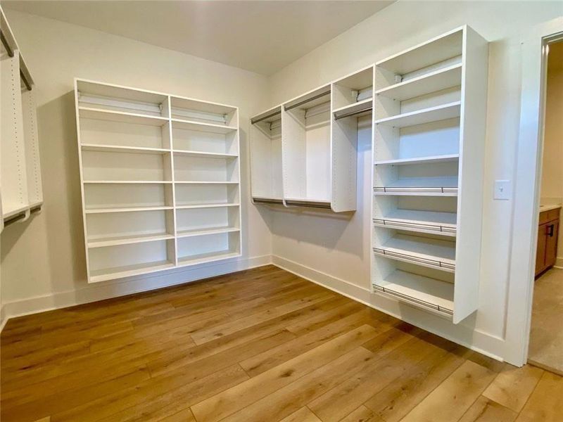 Spacious, unfurnished interior of a new home in , Gainesville (Image 26). Spacious, unfurnished interior of a new home in , Gainesville (Image 26).