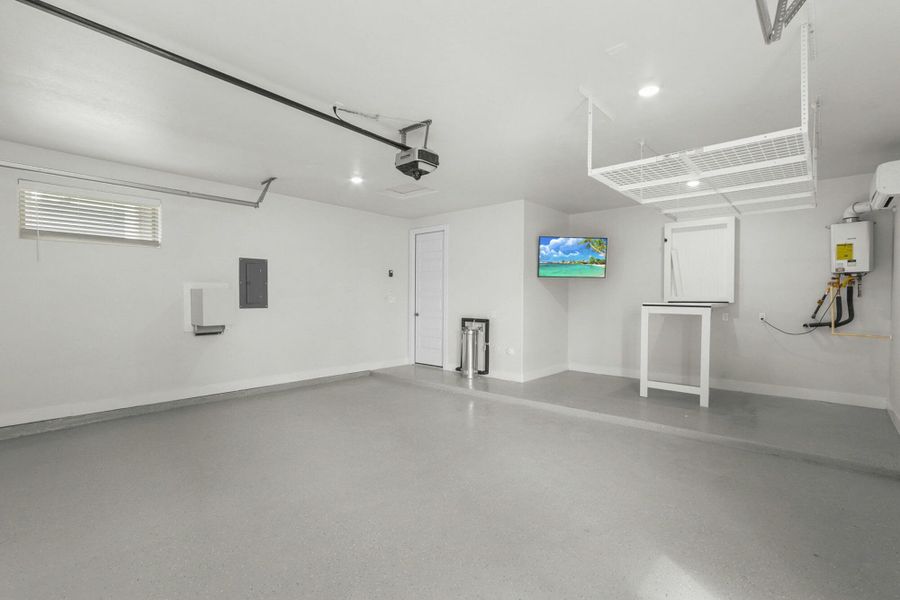 Representative furnished interior of a home built from the Bliss by View Homes in The View at Desert Springs | Thoughtful Collection, El Paso (Image 12). Representative furnished interior of a home built from the Bliss by View Homes in The View at Desert Springs | Thoughtful Collection, El Paso (Image 12).