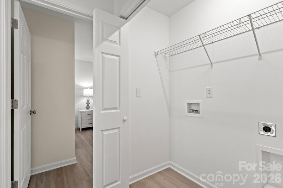 Spacious, unfurnished interior of a new home in , York (Image 24).