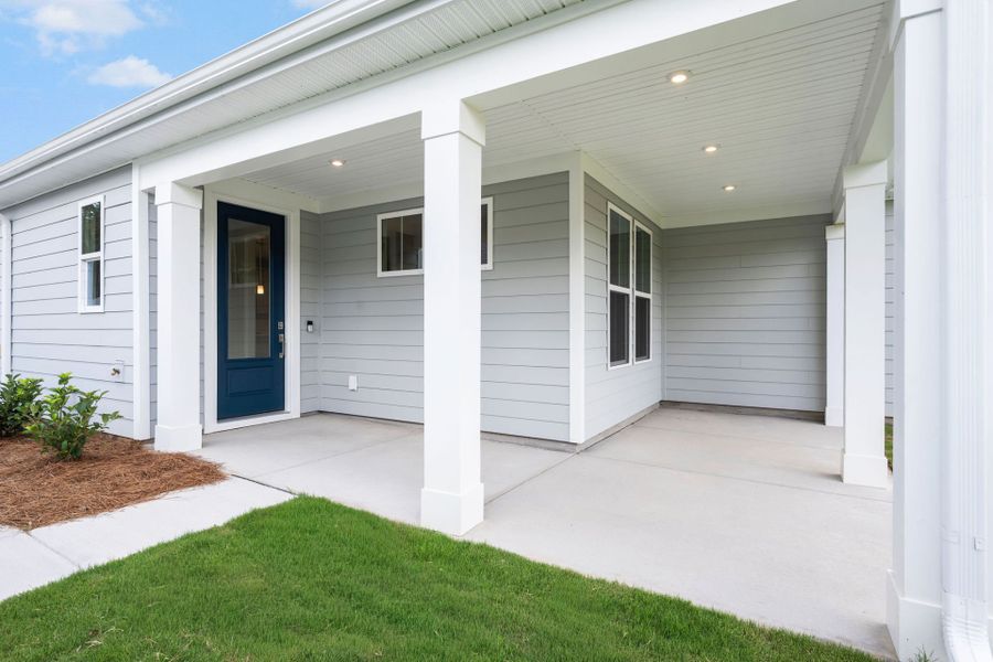 Exterior details and patio area of a home in Sun City Hilton Head, Bluffton (Image 3). Exterior details and patio area of a home in Sun City Hilton Head, Bluffton (Image 3).