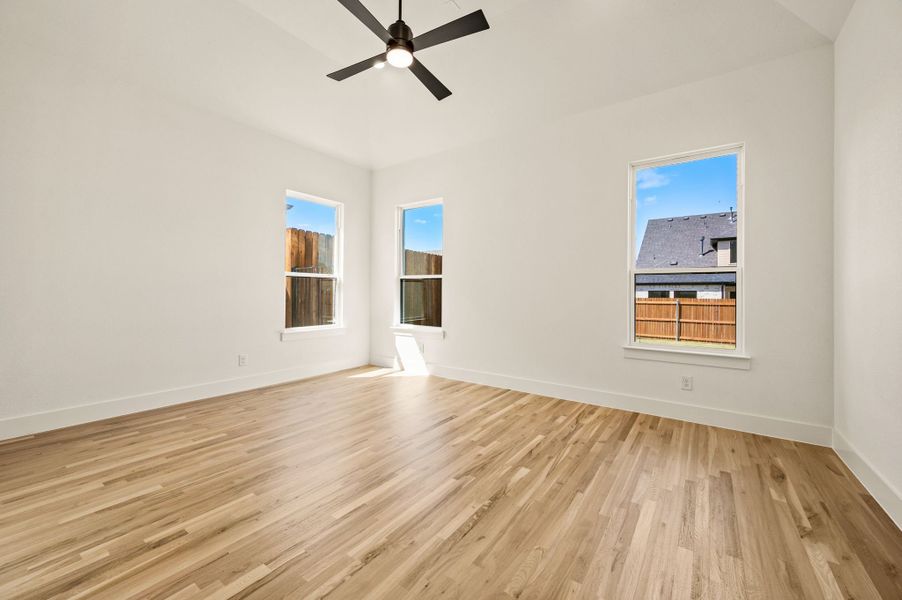 Spacious, unfurnished interior of a new home in Parks of Aledo, Aledo (Image 33).