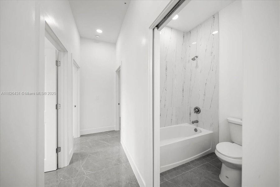 Spacious, unfurnished interior of a new home in , Lehigh Acres (Image 19). Spacious, unfurnished interior of a new home in , Lehigh Acres (Image 19).