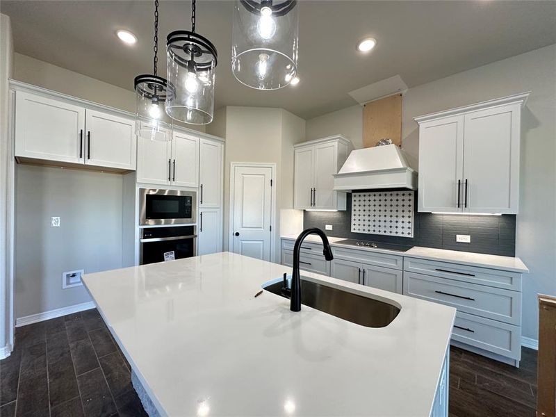 Furnished interior view inside a new home in , Lorena (Image 7).