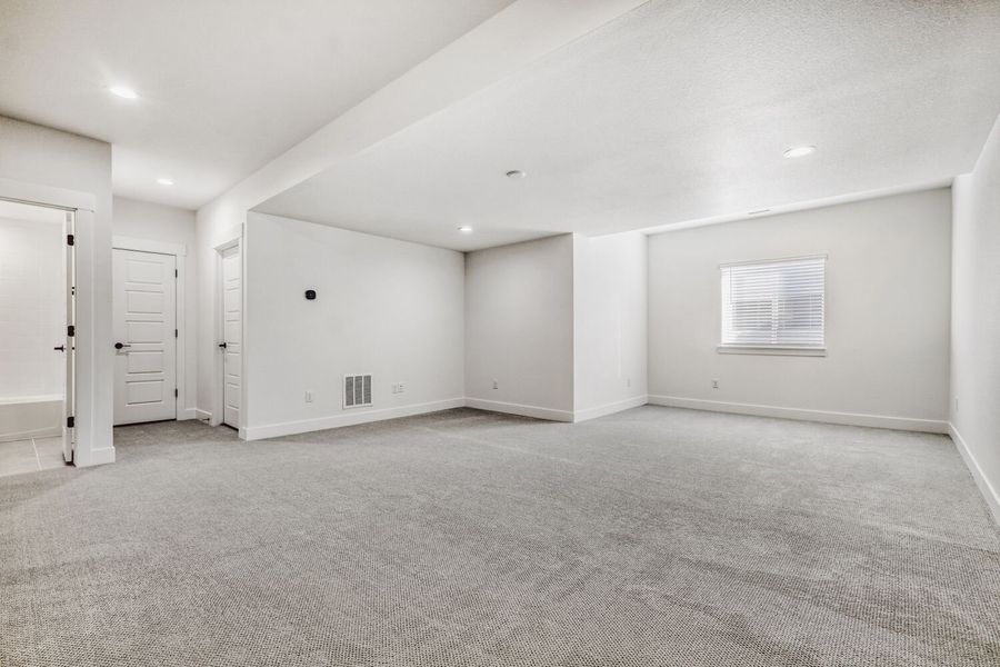 7983 Polson - Basement