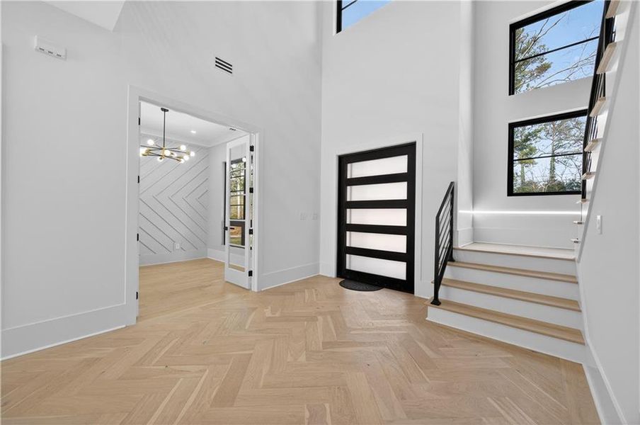 Spacious, unfurnished interior of a new home in , Atlanta (Image 46).