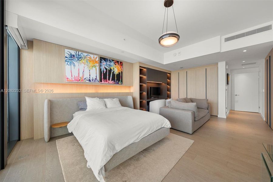 Furnished interior view inside a new home in , Miami Beach (Image 14).