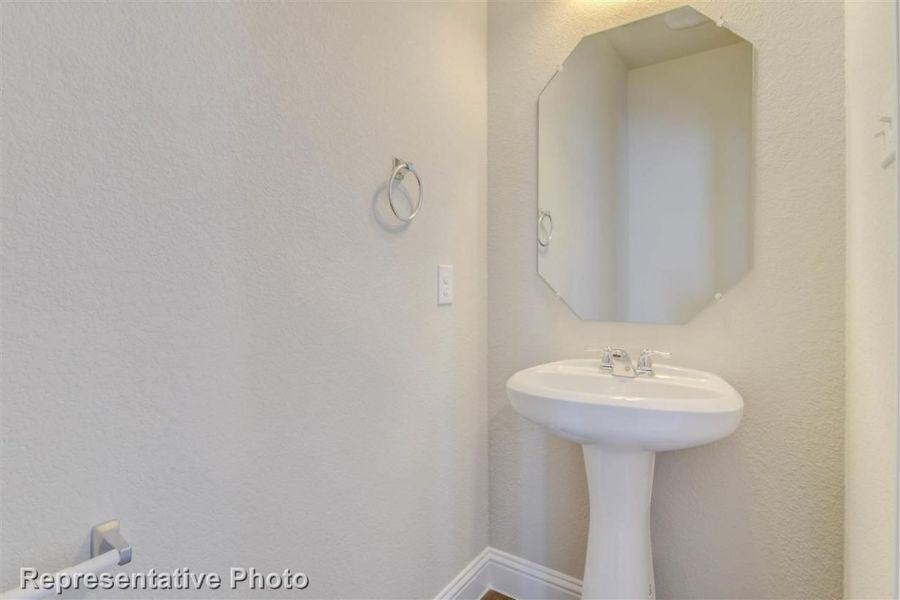 Representative interior finishes for a home built from the Harvest Ridge 1782 by Brohn Homes in Harvest Ridge, Elgin (Image 8).