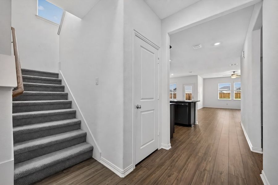 Spacious, unfurnished interior of a new home in River Ridge, Crandall (Image 29).