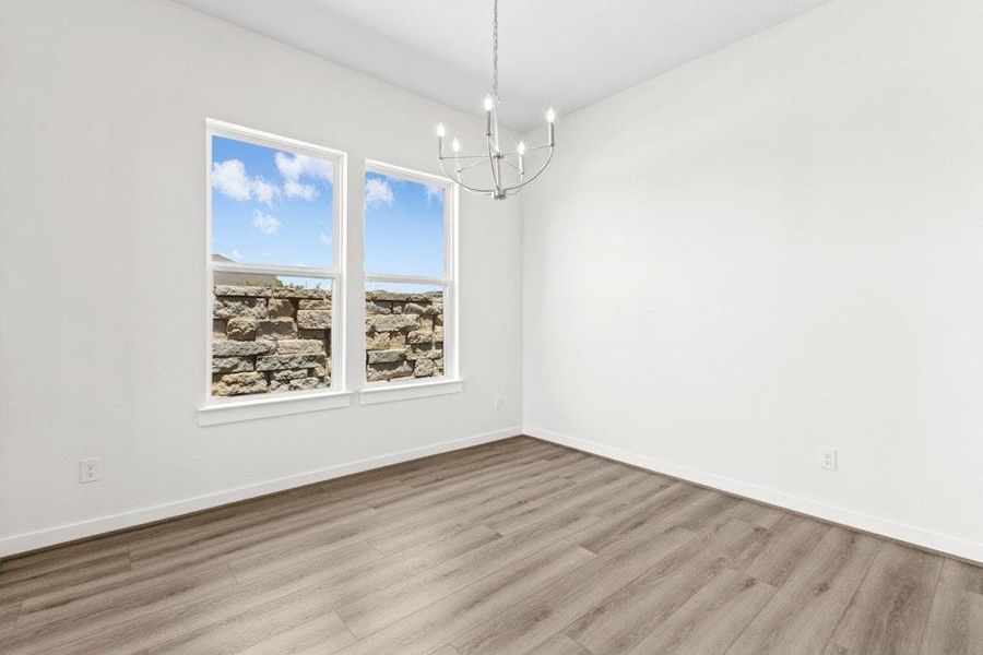 Spacious, unfurnished interior of a new home in University Heights, Round Rock (Image 30).